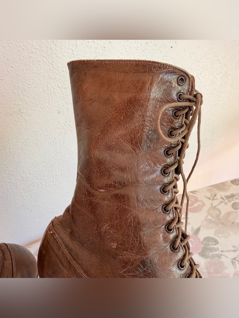 Antique VICTORIAN LEATHER BOOTS Brown Witchy Laced Vintage Martha Washington 6.5 - Picture 6 of 13